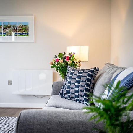 6 St Johns Mews Apartment York Bagian luar foto